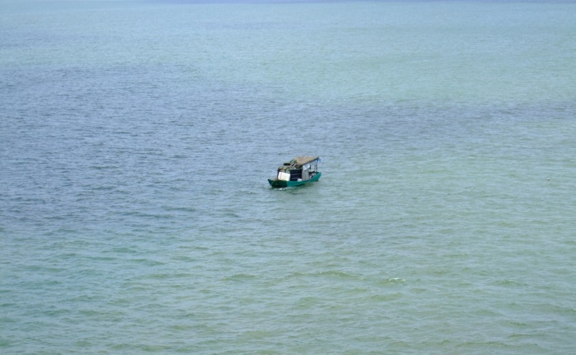 大海孤舟.jpg