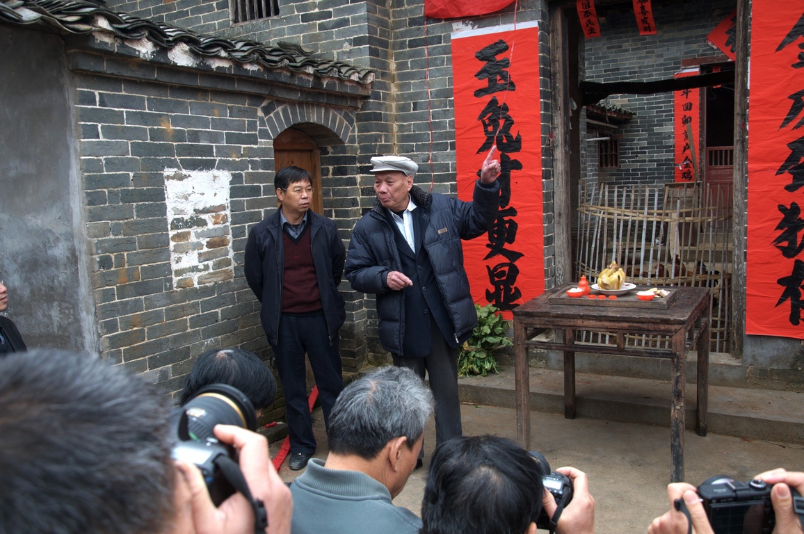 邓老讲十六炮的传奇