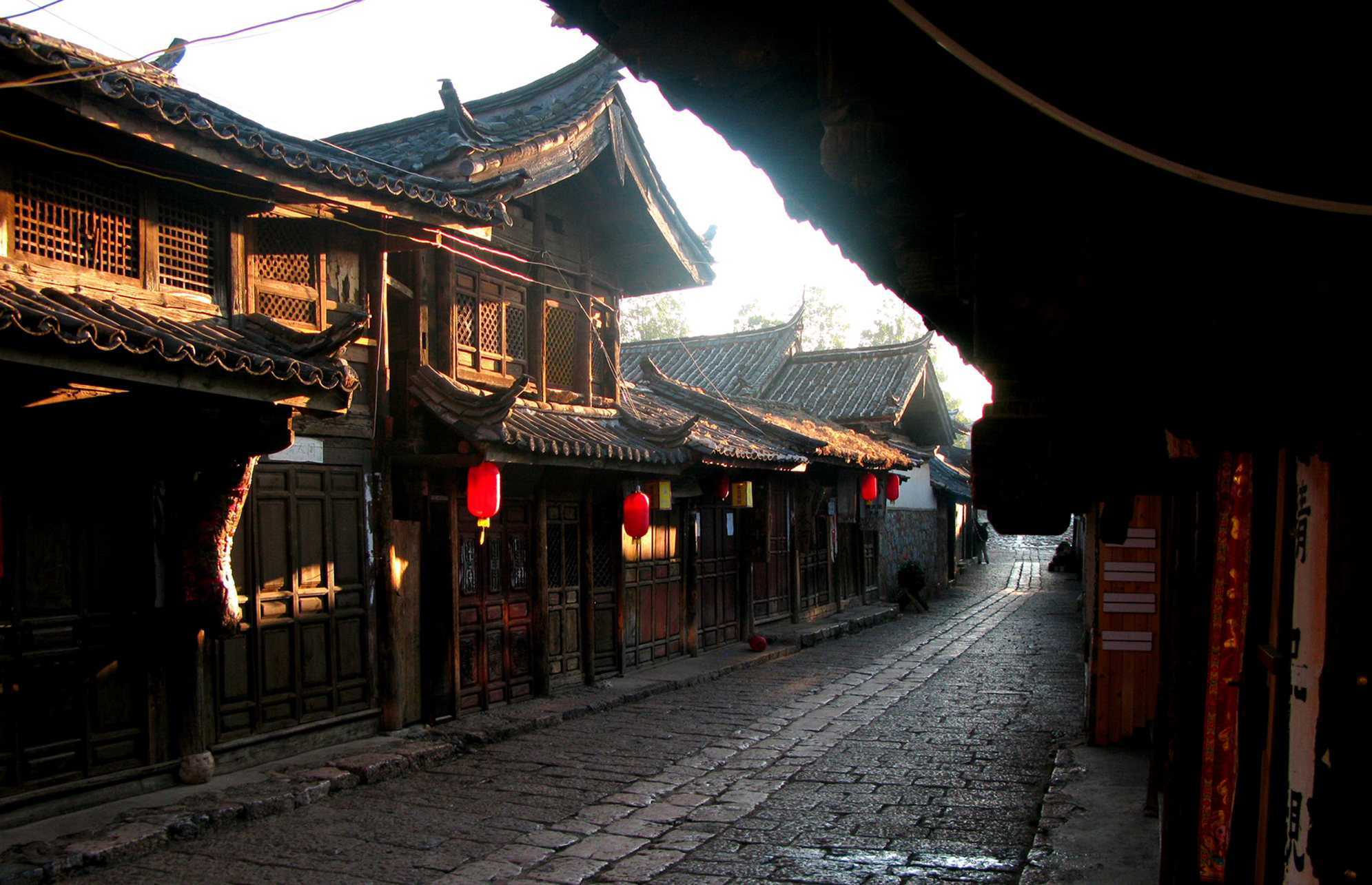 古城阳光.jpg