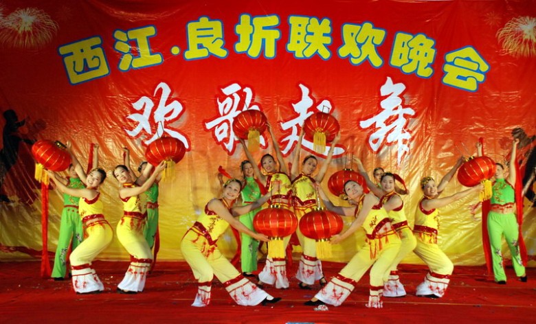 2010121515120256024_副本.jpg