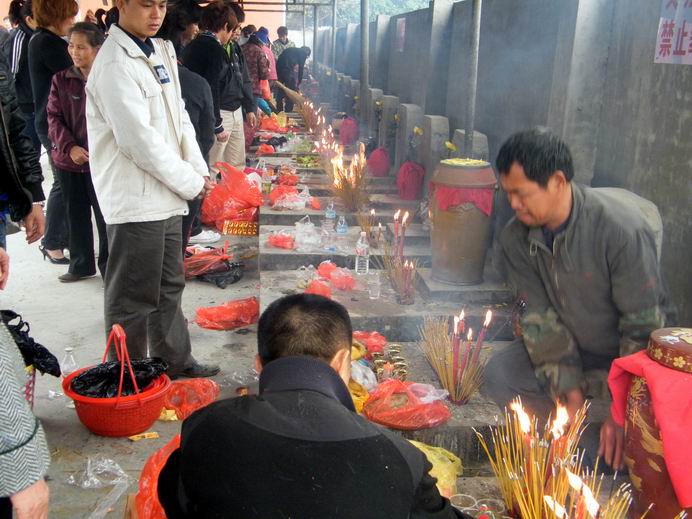 清明祭拜 028.jpg