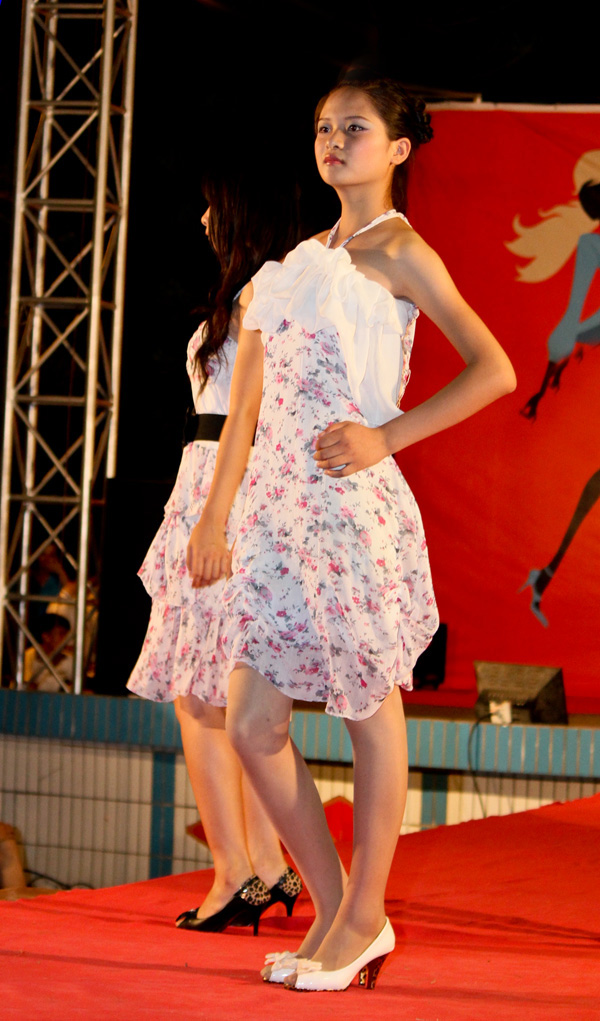 08.jpg