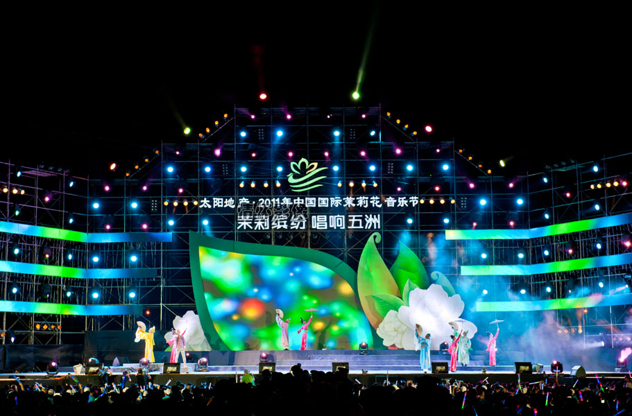 冷艳诗意.jpg
