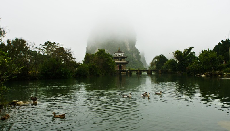 a12222540_s.jpg
