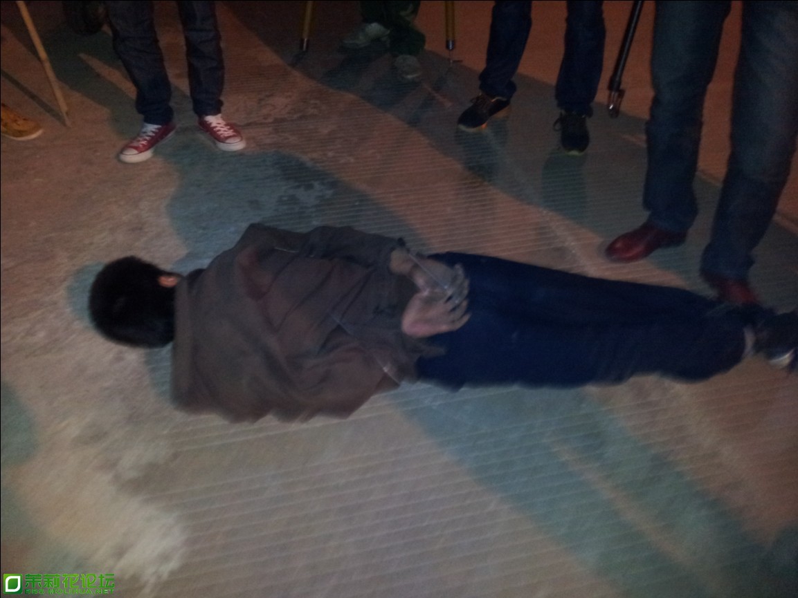 QQ截图20121214203552.jpg