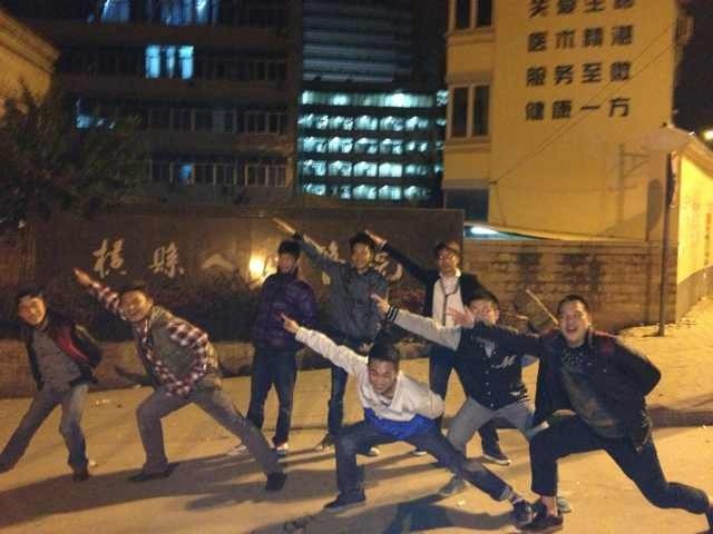 GU}C9`EMC{QX0~@UXX)C}QB.jpg