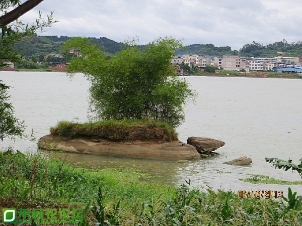 QQ图片20130726205657.jpg