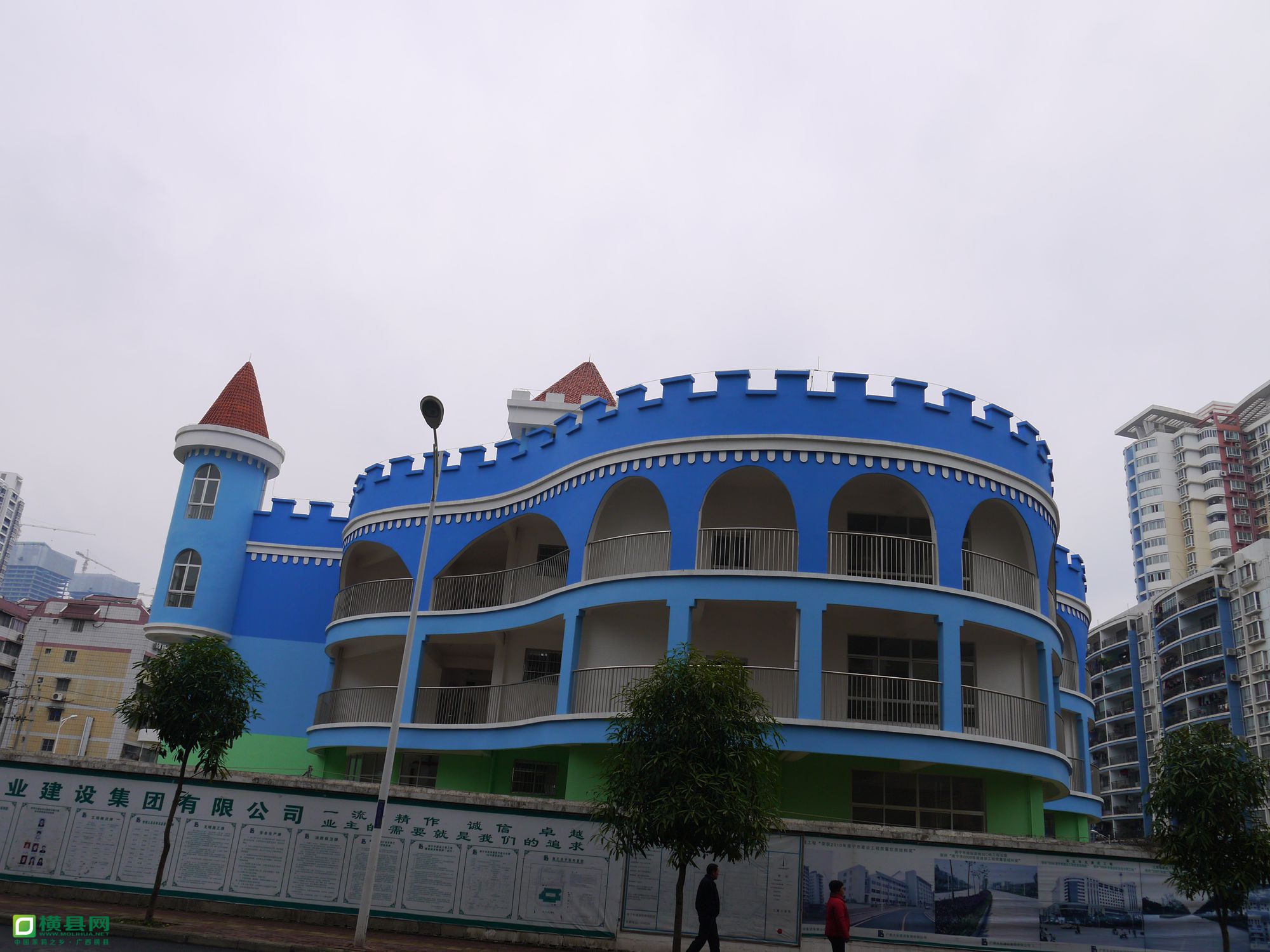 02.jpg