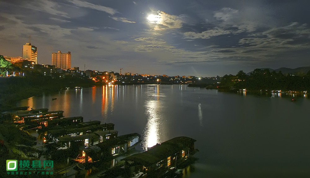 郁江月夜.jpg