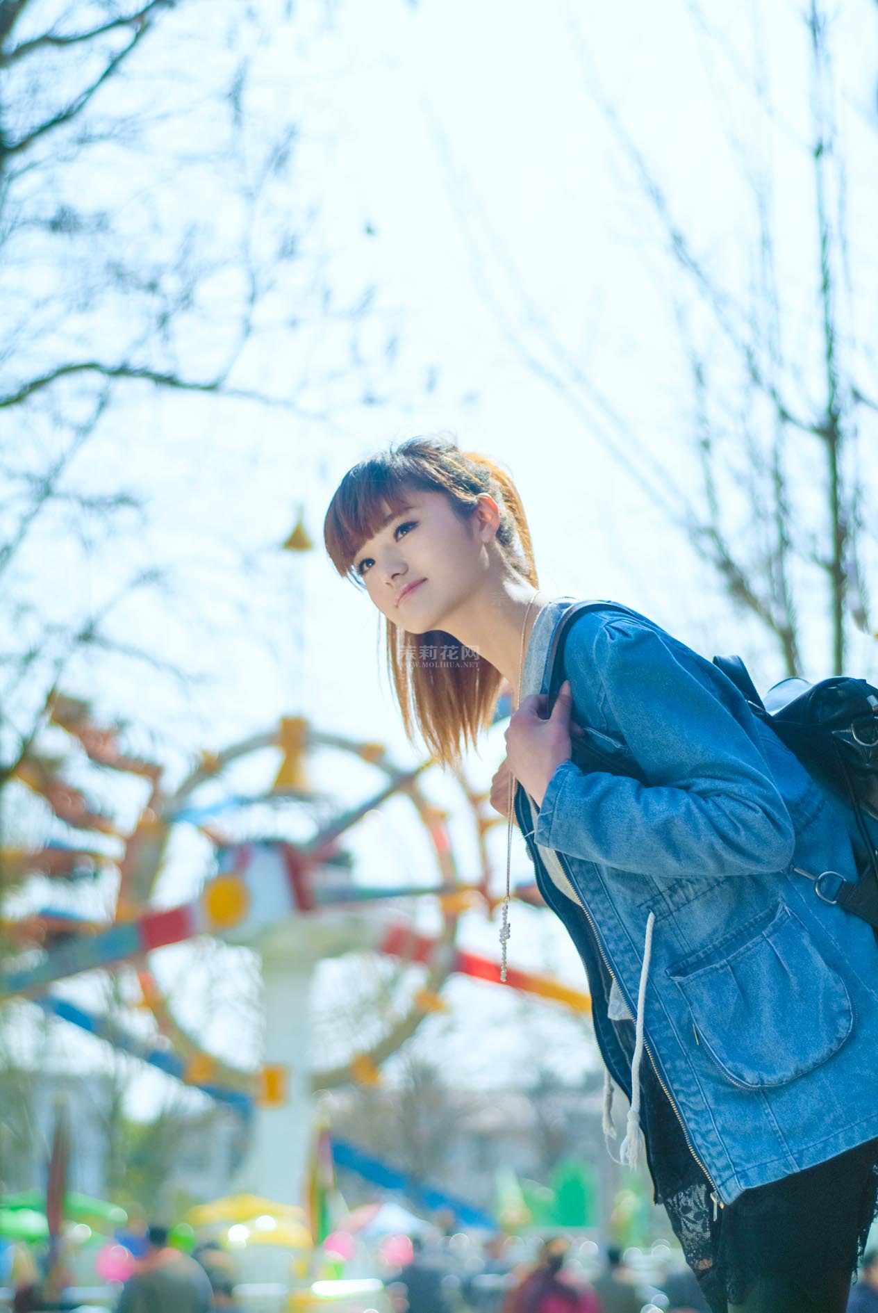 游乐园少女