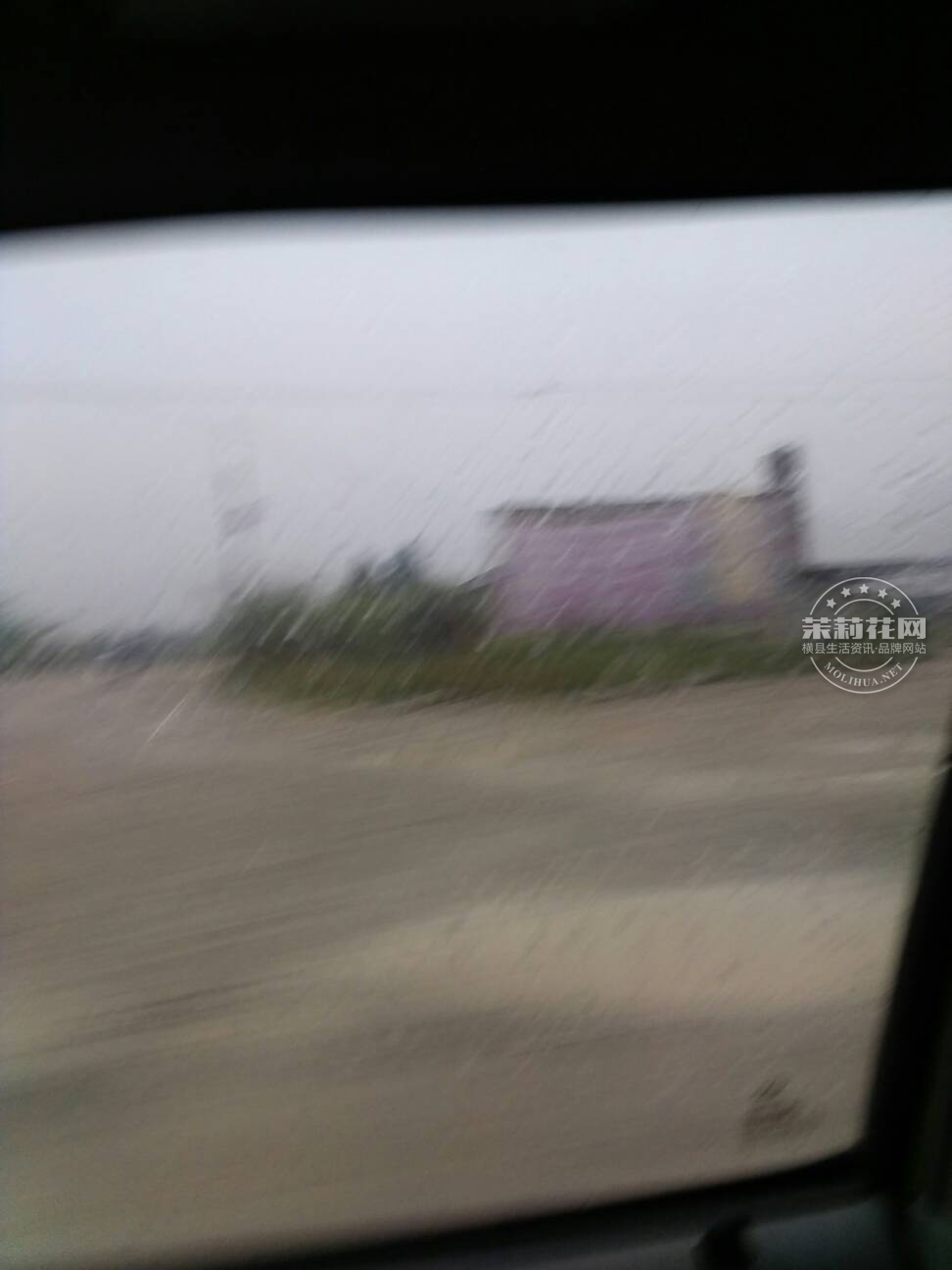 083518lgpgs7sfzgps3wpf.jpg