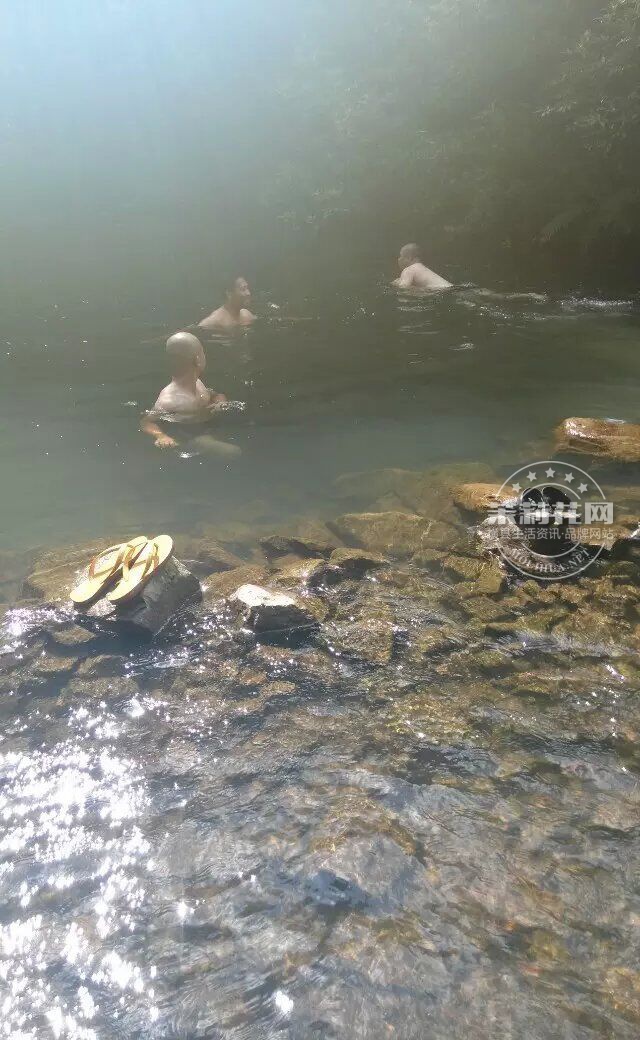 营地10.jpg