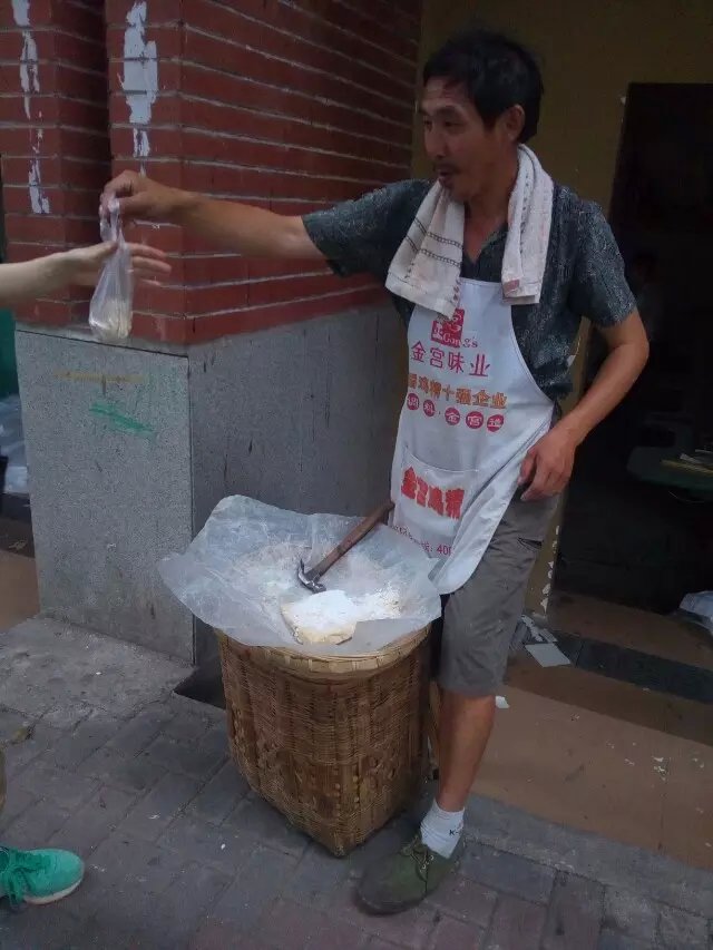 街上小吃