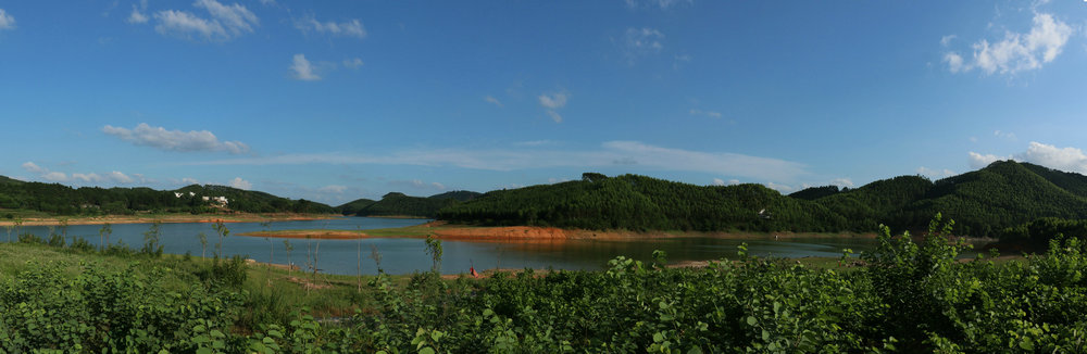 龙西村全景图2.jpg