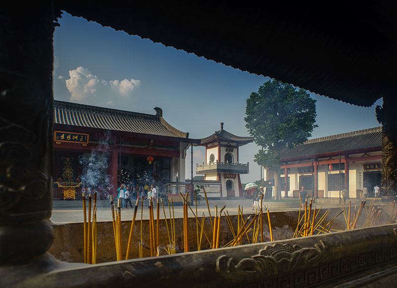 4香火.jpg