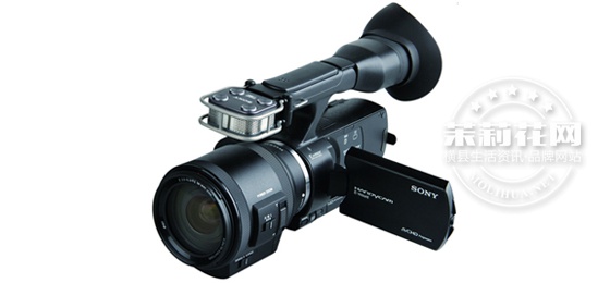 索尼(sony) NEX-VG30EH摄像机 黑色(带18-200镜头) 13498元
