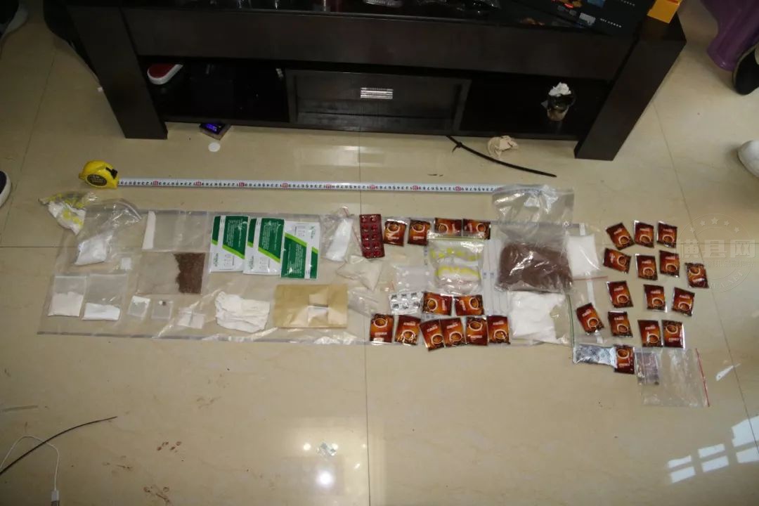 085046cdheoonoose1dowv.jpg