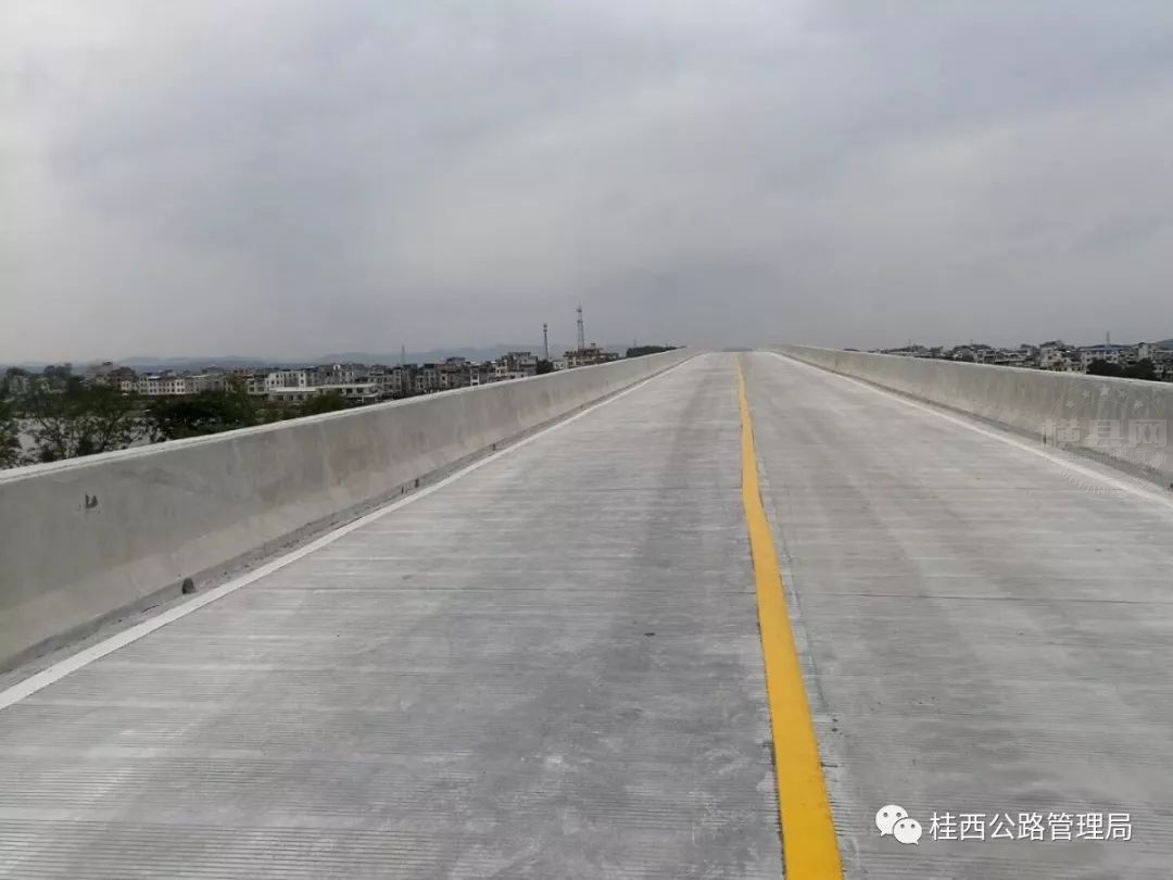 六景峦城新公路图片