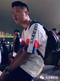 100105i2f88tskkwcvxmak.jpg