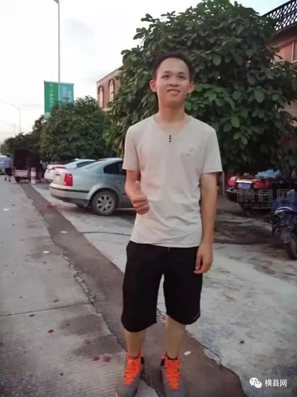 093449cn9xc33f2nkcfcmk.jpg