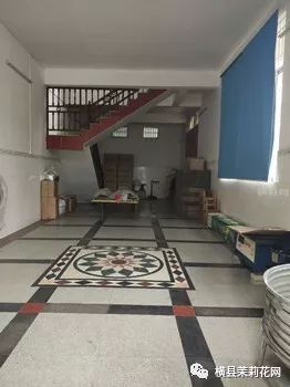 114521boyj0jyzfypj7ewk.jpg