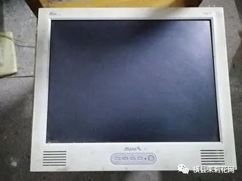 085716lrzttqebkb5pofki.jpg