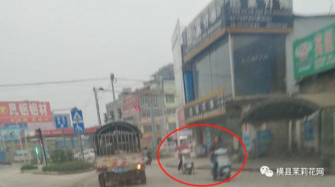 085644mzibguo4tutissu3.jpg