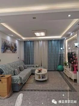 090504ljnuc8nughz7j288.jpg