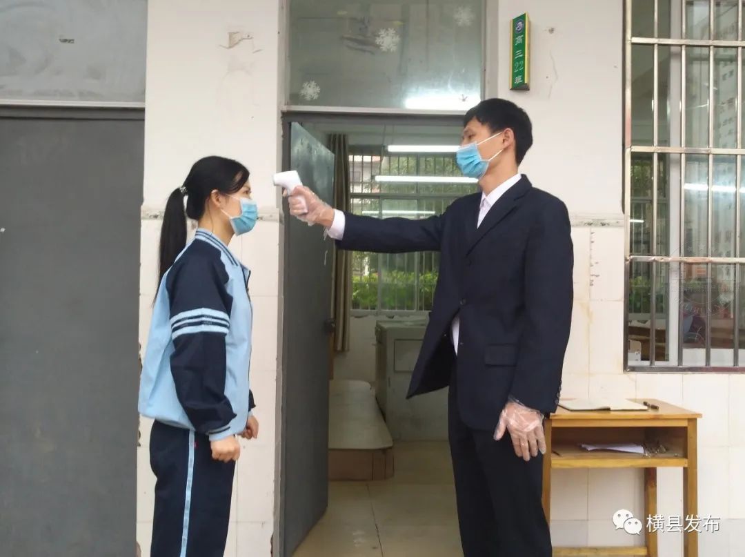 084928m0563xvxs6kvys04.jpg