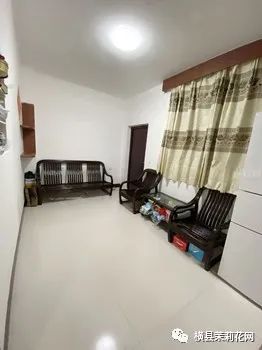 090056f56qqq078d868n5q.jpg