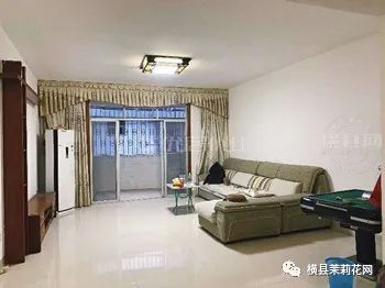 090043p2q12j7m15129b2u.jpg
