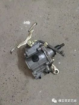 090044hcxkt7dzjm4xr74r.jpg