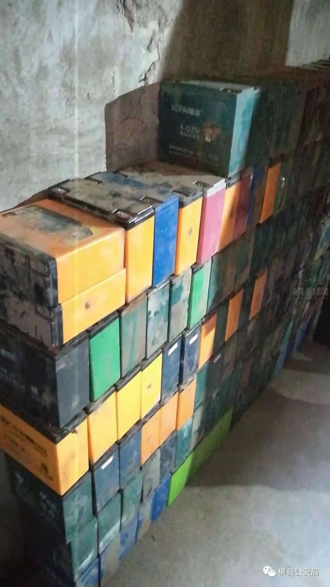 092752uzkf350y01kjkaj0.jpg