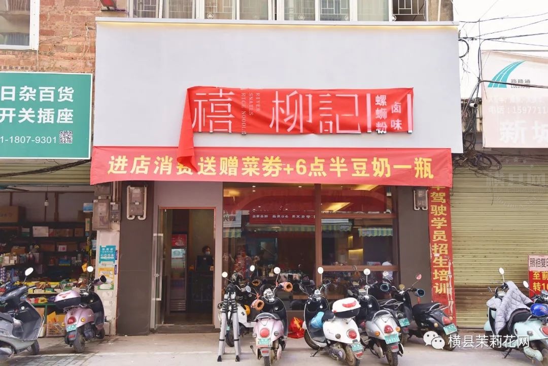084033tshiccbaoadk26dl.jpg
