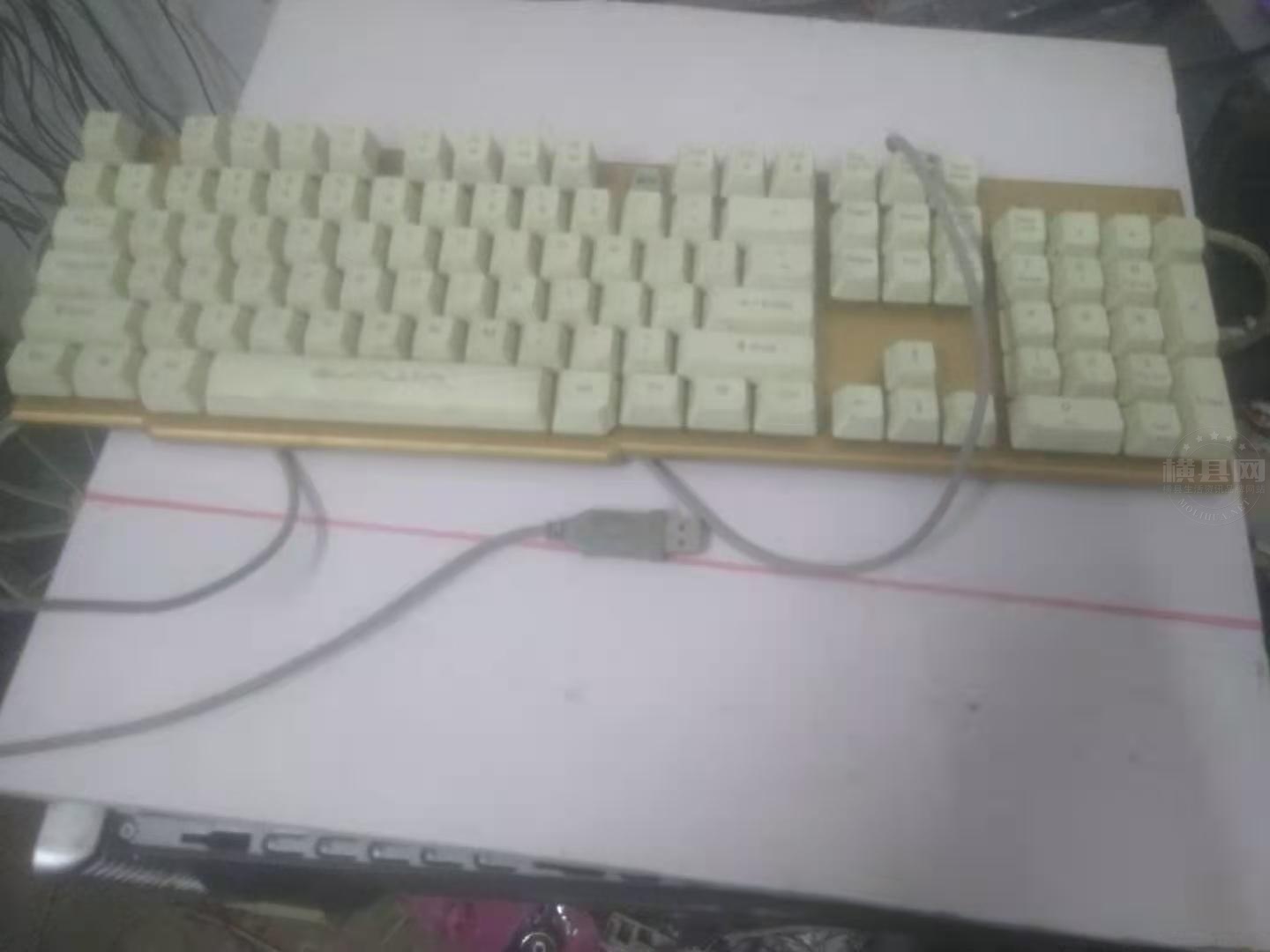 无线键盘.jpg