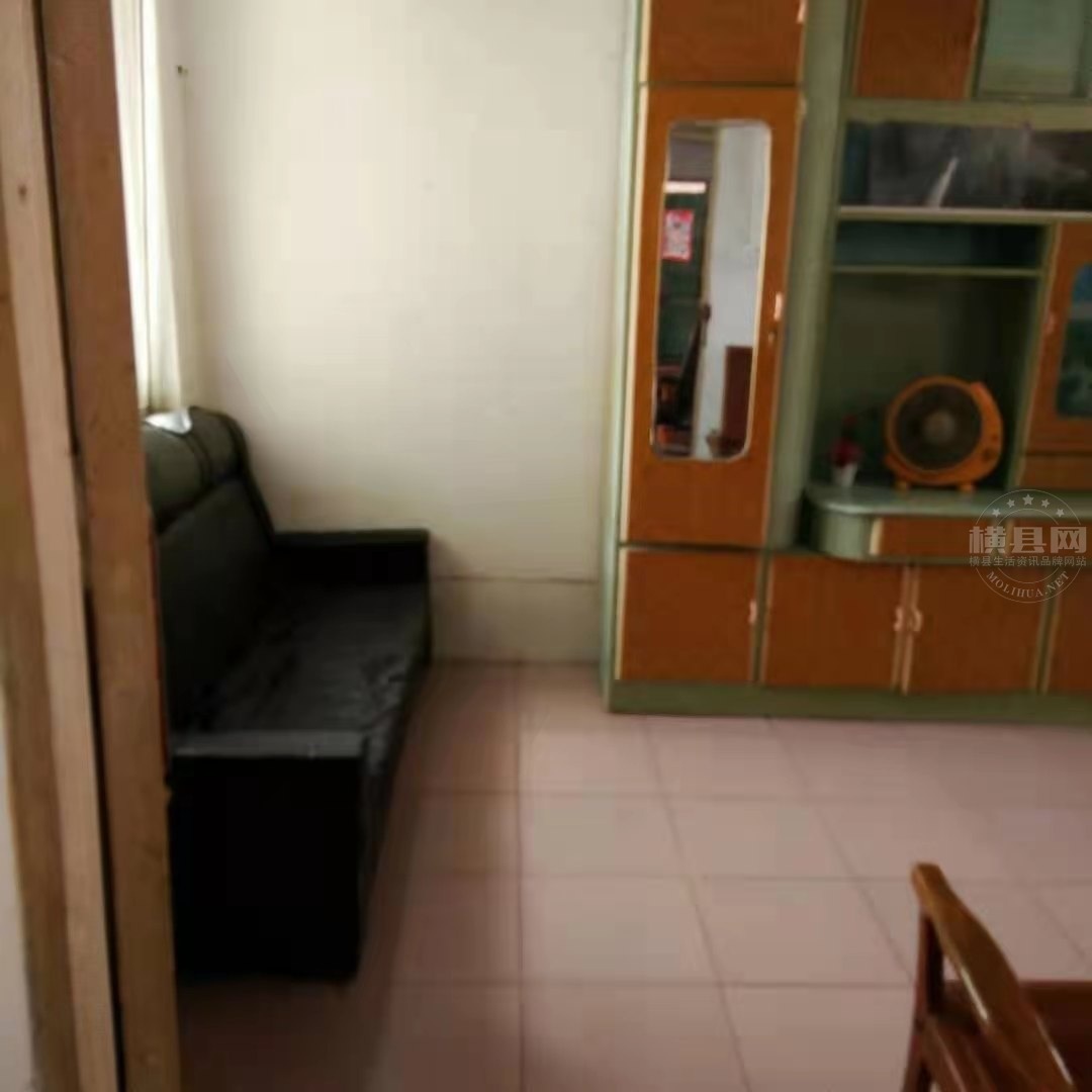 092500hflkdk7zf40yfc48.jpg