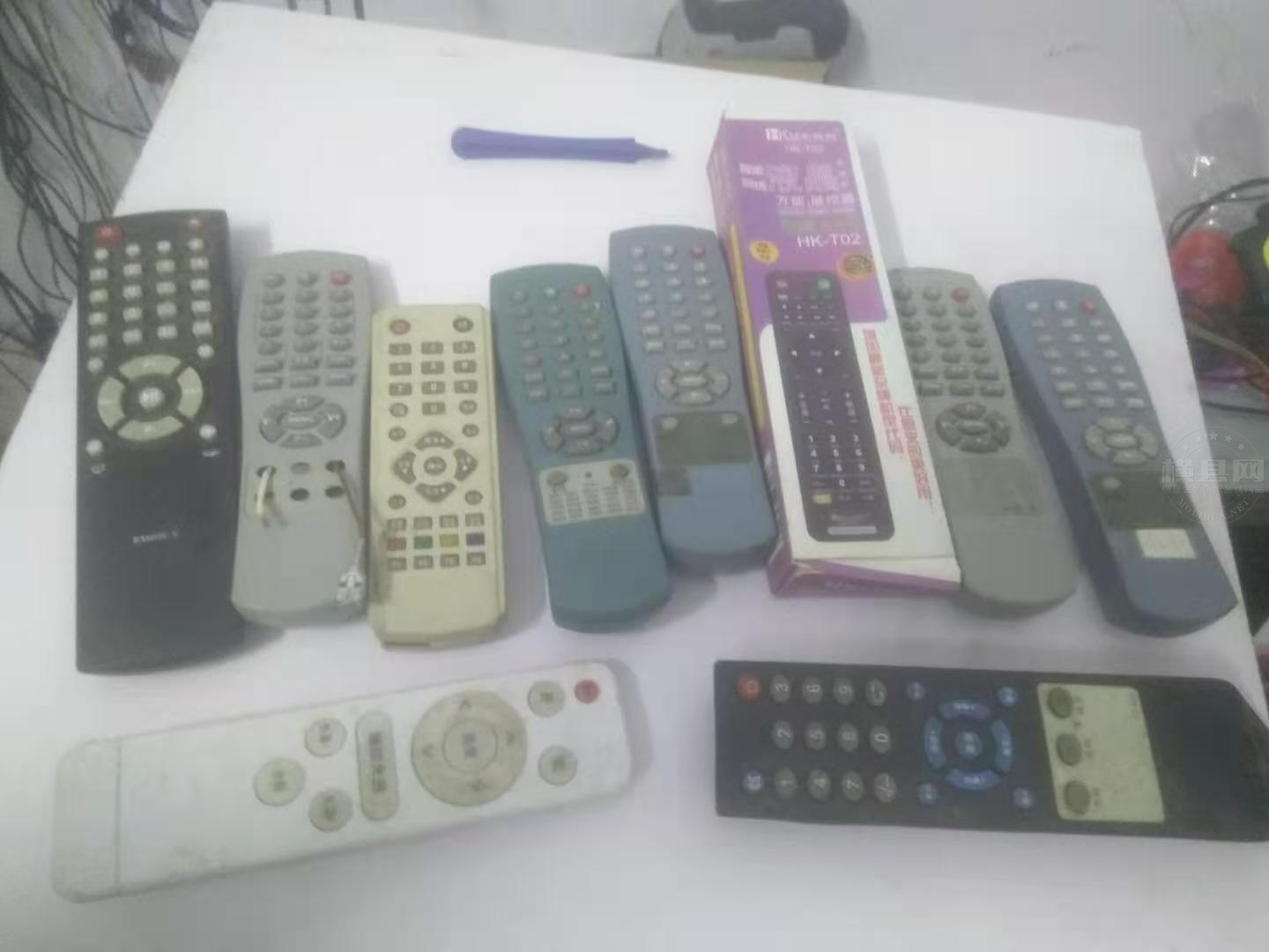 万能遥控器.jpg