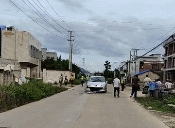 090826pq121ytg7zqtll1p.gif