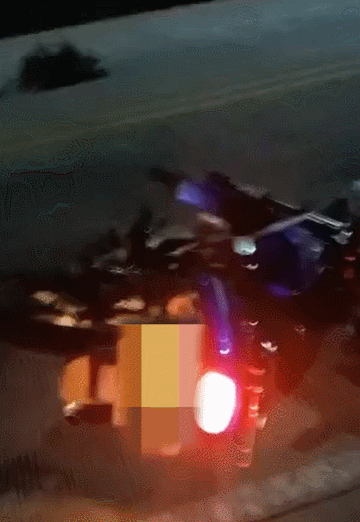 090554txsx8uf0m4s0szq7.gif