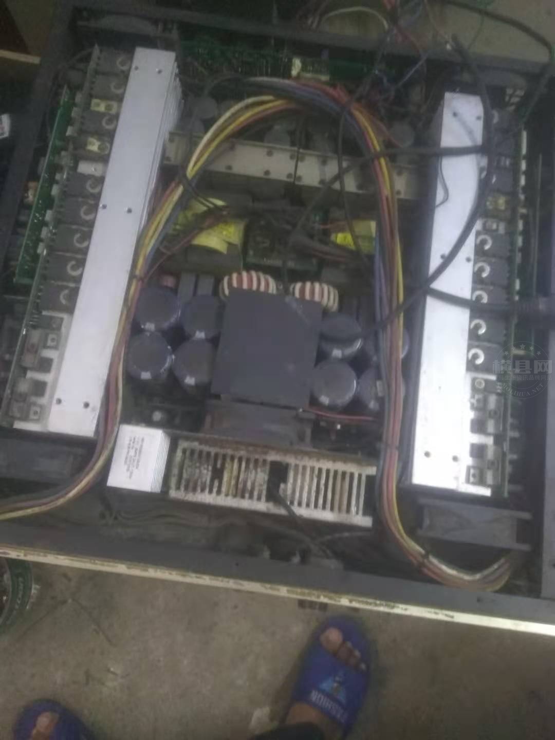 功放机大型.jpg