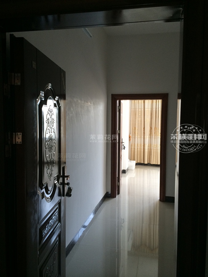 075609sgsc2lw0b6spstcn.jpg