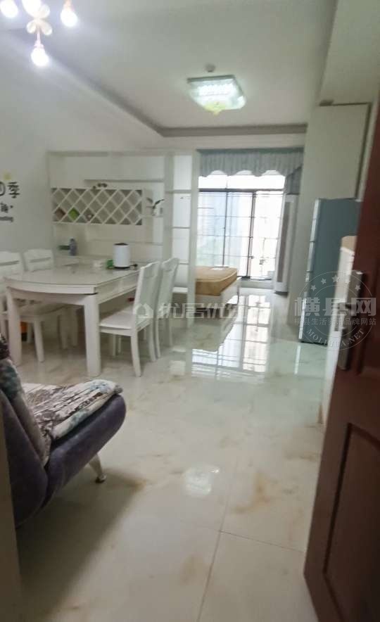 wechat_upload167549039863ddf45e581d3