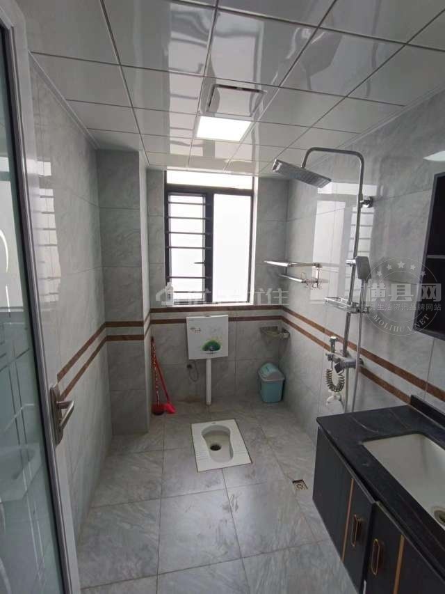 wechat_upload1678677047640e943761177