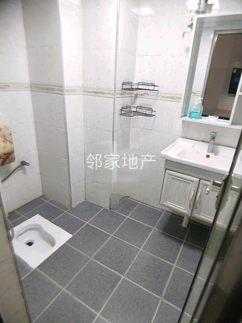 4ac22bba-c763-4ce7-86c5-b30a0d775e45.jpg
