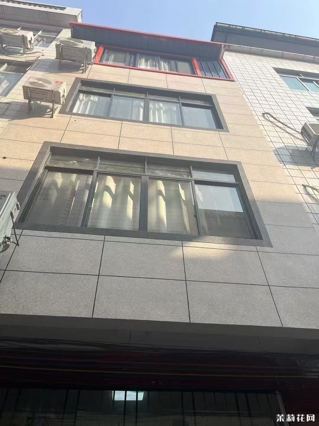 wechat_upload1736172507677be3db582bc