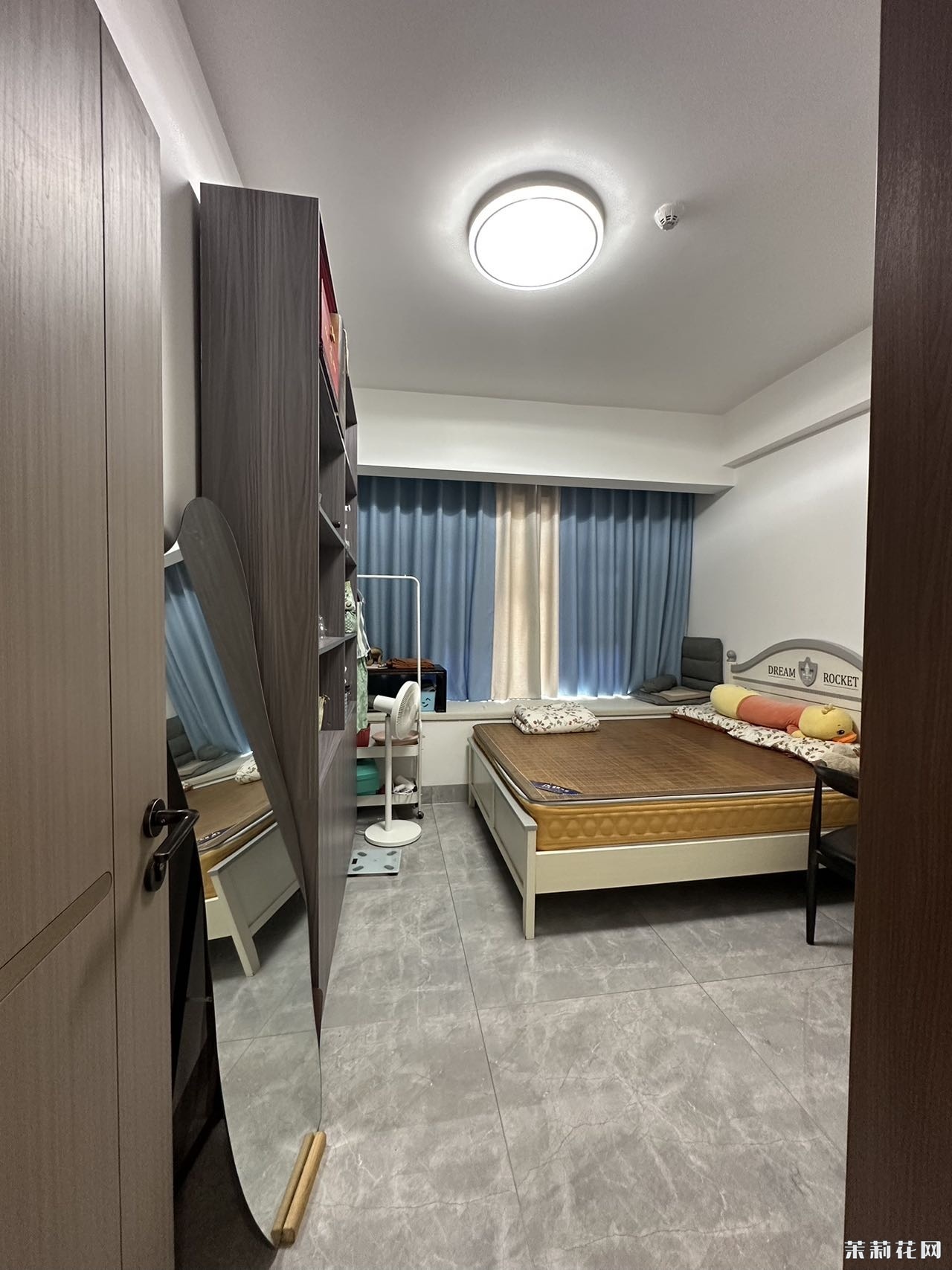 wechat_upload174049739367bde1f17f945