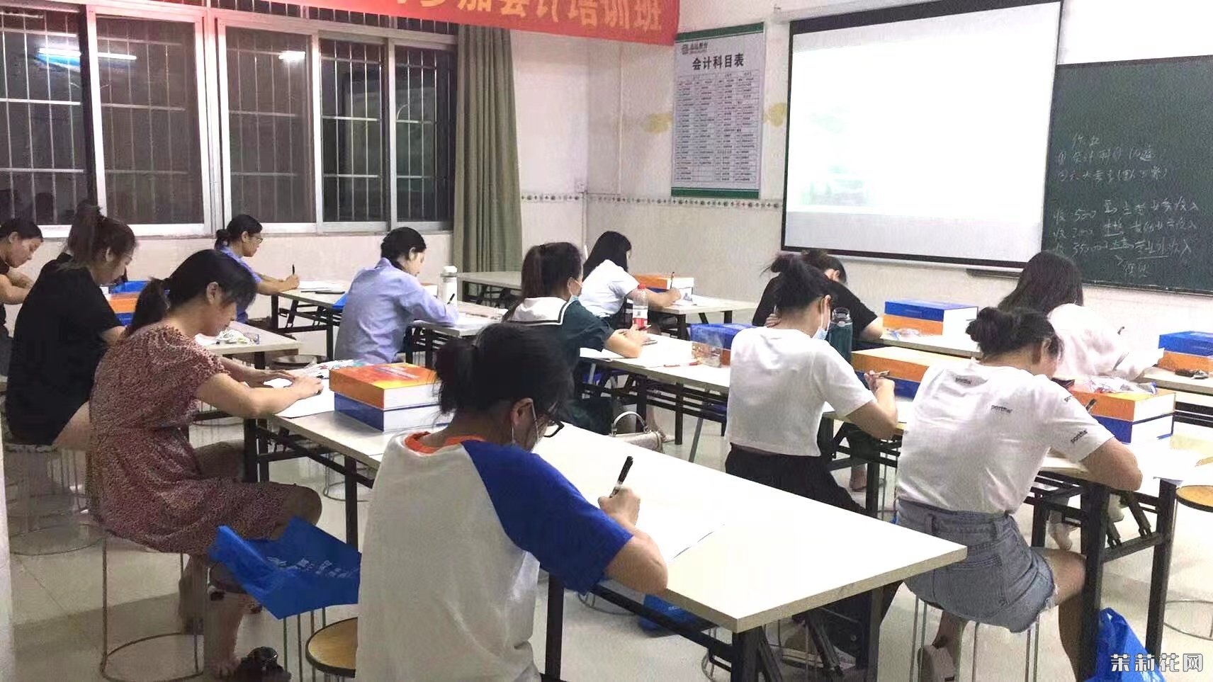 wechat_upload174166414867cfaf94acf10