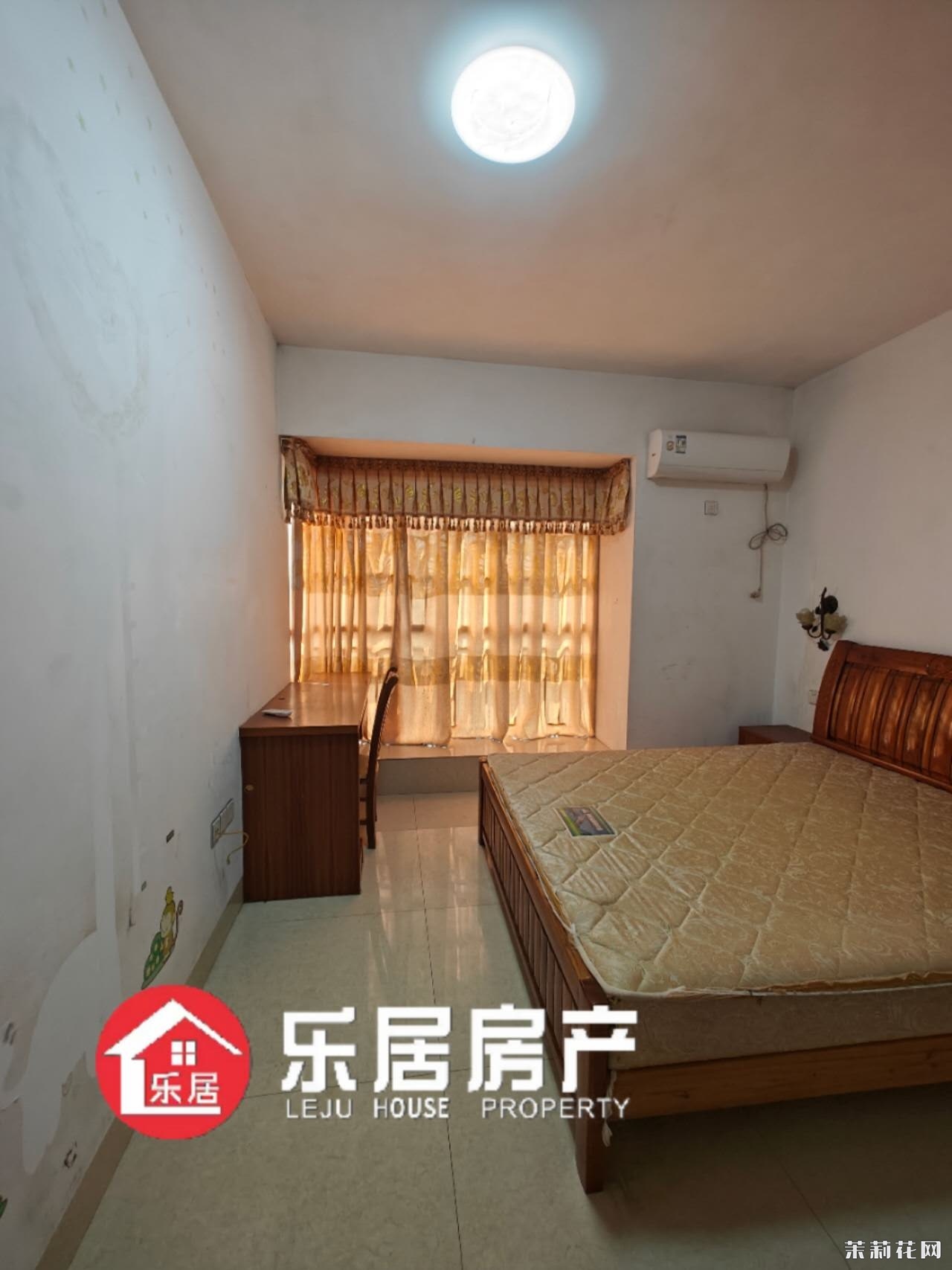 wechat_upload174244155967db8c5783bf2