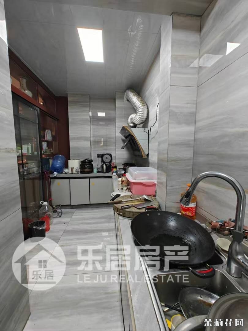 wechat_upload174366947367ee48e1ea8e4