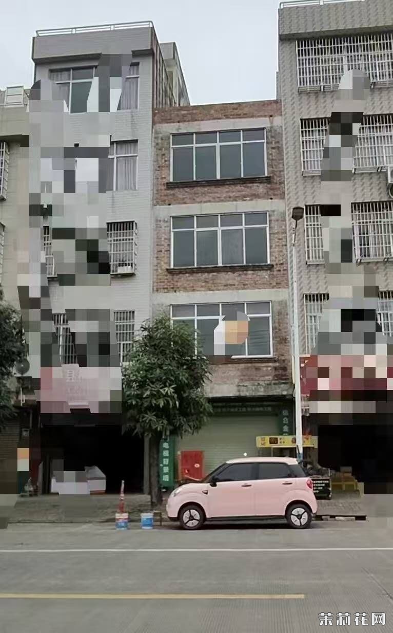 wechat_upload174369552667eeaea652442